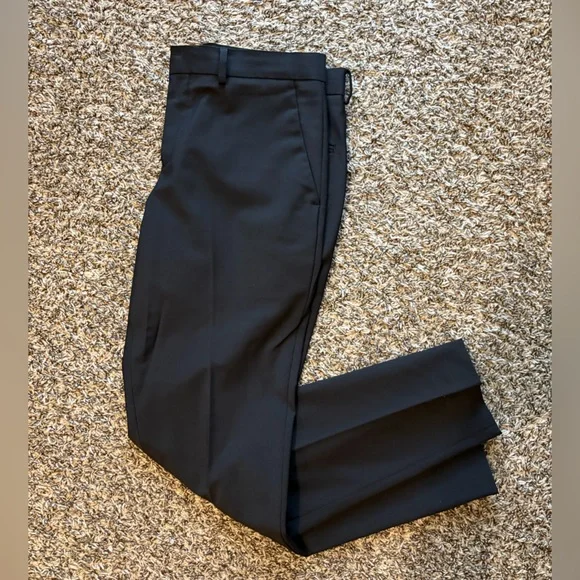 2 piece Express Suit - Picture 9 of 9